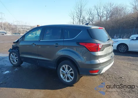 2019 Ford Escape Se из США, поврежденный, VIN 1FMCU9GD9KUB43793
